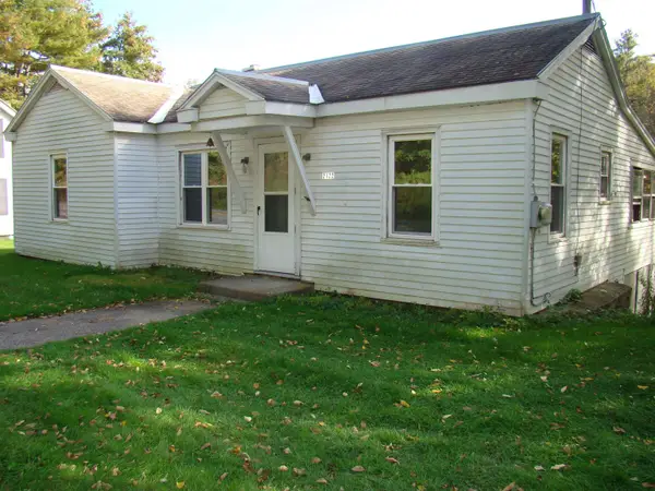 2122 Vt. Route 140 Highway, Poultney, VT 05764