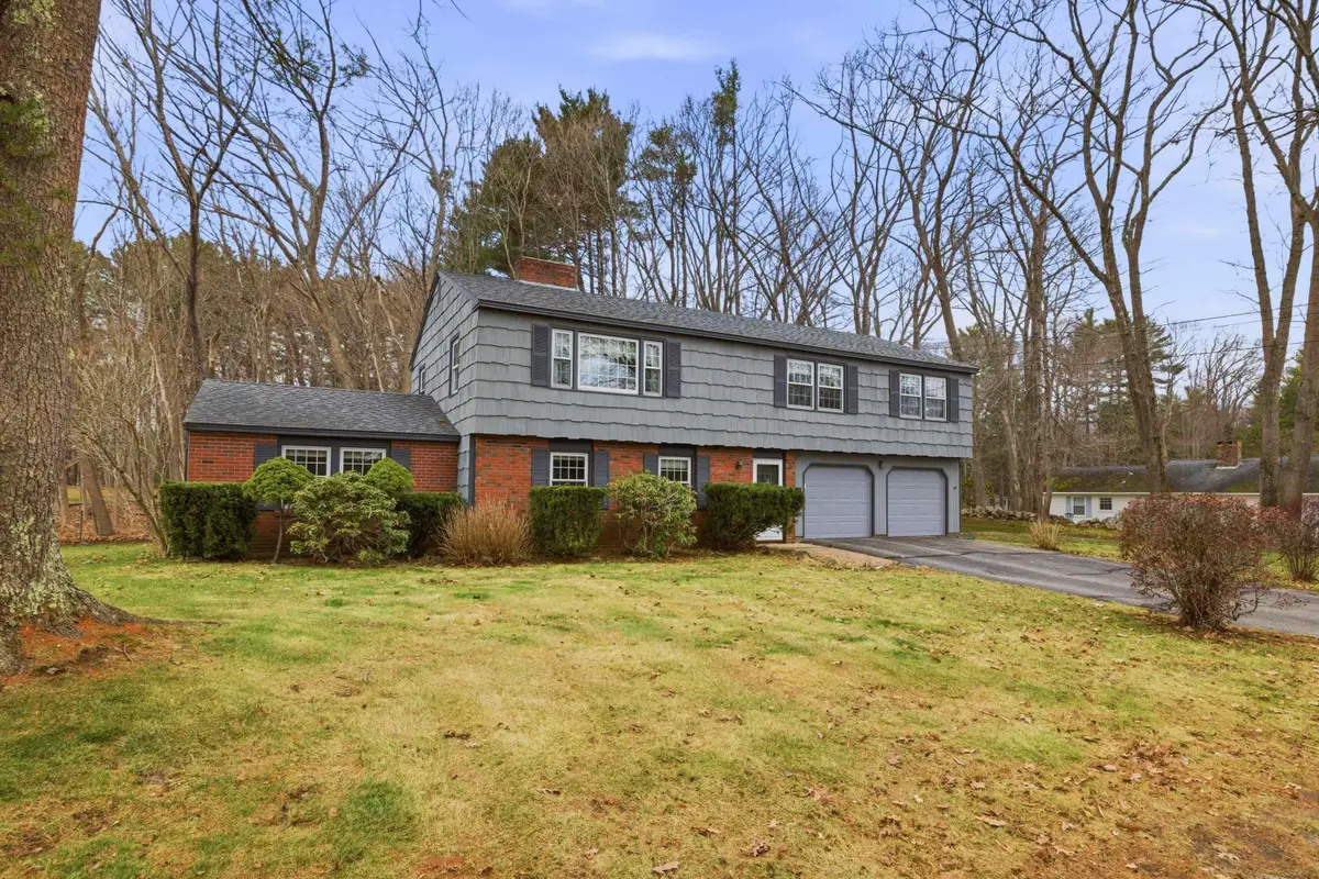 6 Alden Avenue, North Hampton, NH 03862 - #1