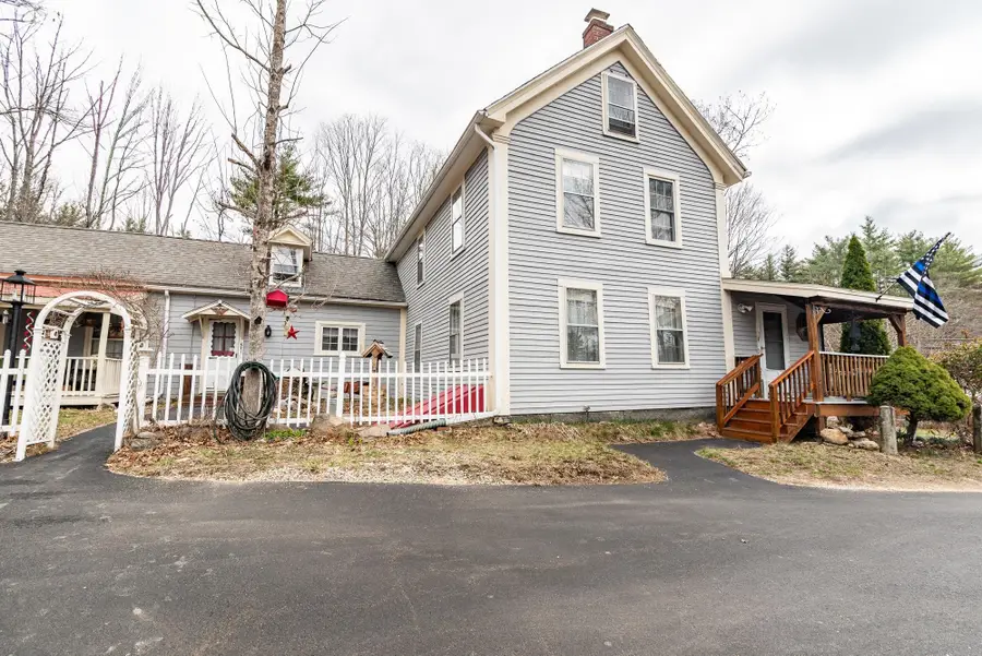 671 Washington Street, Barrington, NH 03825 - #3
