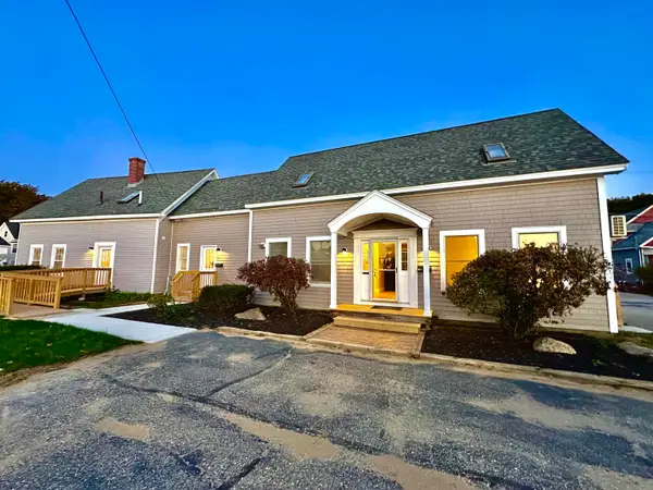 7 Jackson Street, Rochester, NH 03867