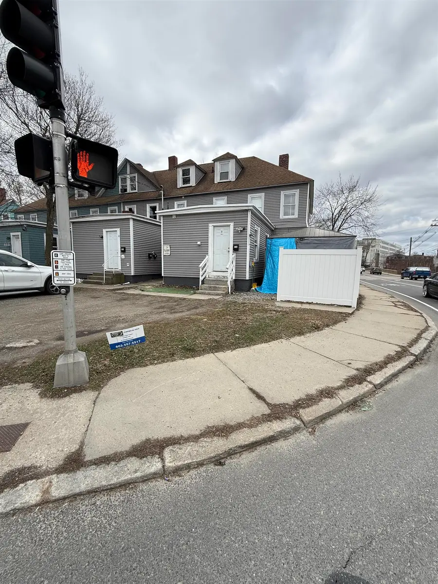 3 Amory Street, Nashua, NH 03060 - #3