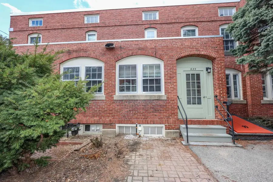 635 Canal Street, Manchester, NH 03101 - #3