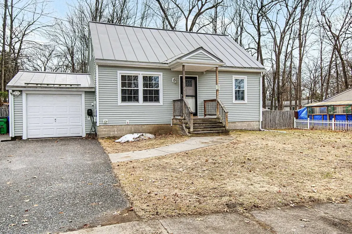 5 Button Drive, Essex Junction, VT 05452 - #1