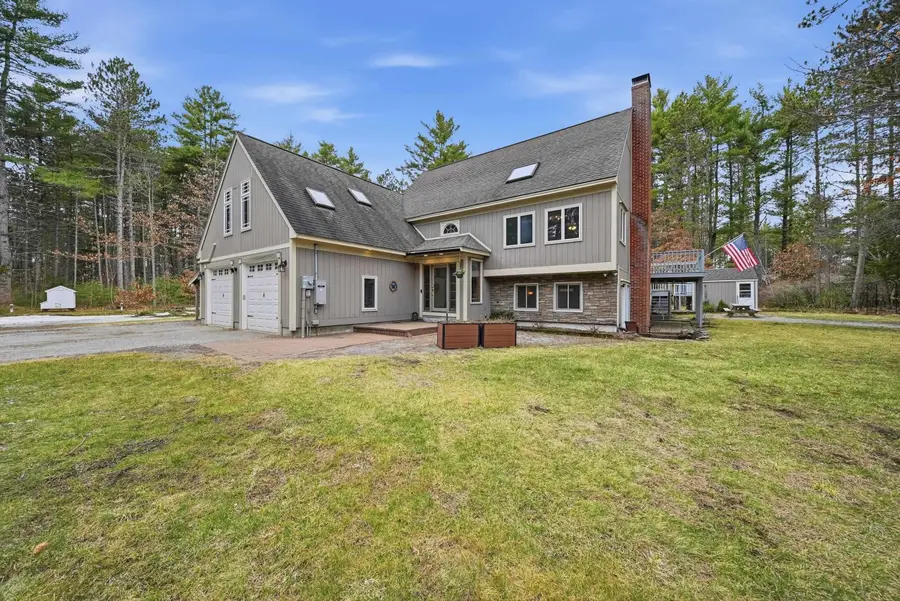 84 Butterfield Mill Road, New Boston, NH 03070 - #3