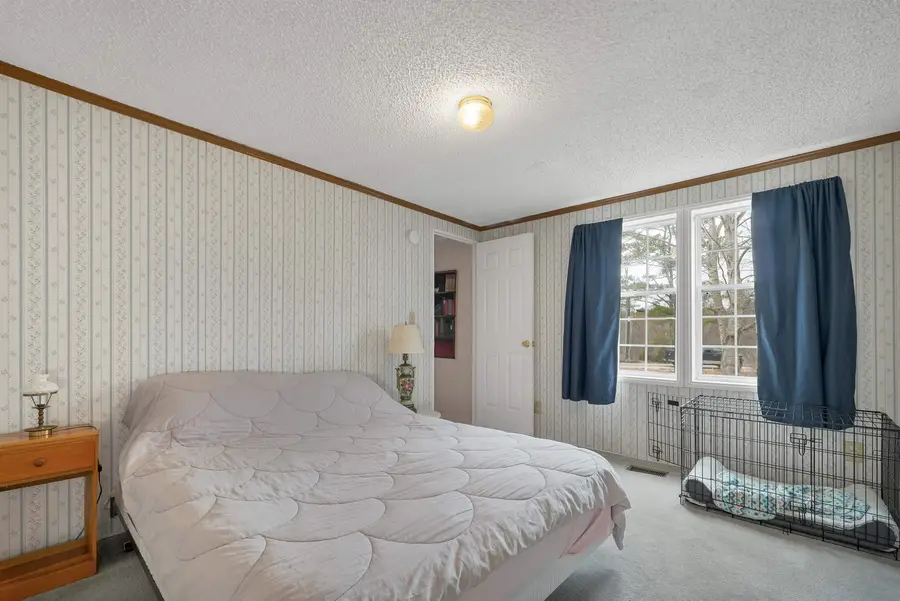 9 Hemlock Drive, Wolfeboro, NH 03894 - #3