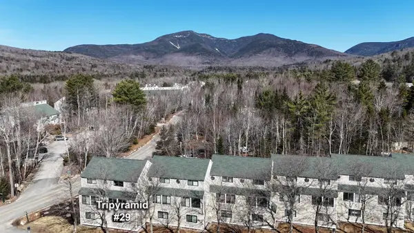 21 Tripyramid Way #29, Waterville Valley, NH 03215