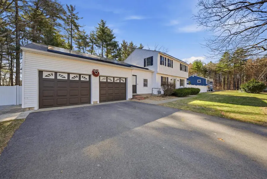 24 Hunters Lane, Nashua, NH 03063 - #2