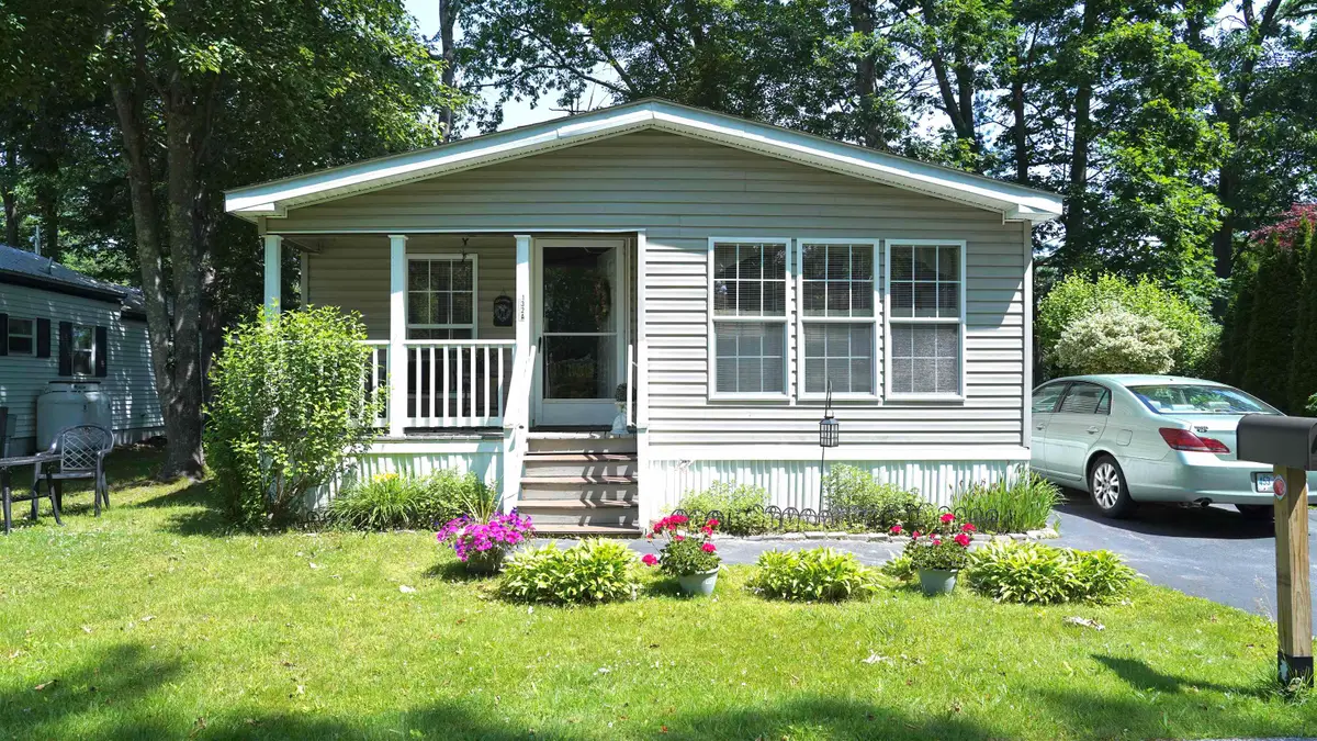 132A Robin Hood Drive, Exeter, NH 03833 - #1