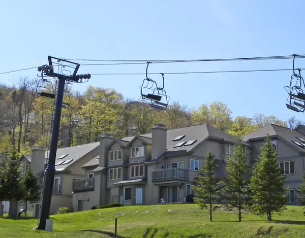 81 Daybreak Drive #I202, Ludlow, VT 05149