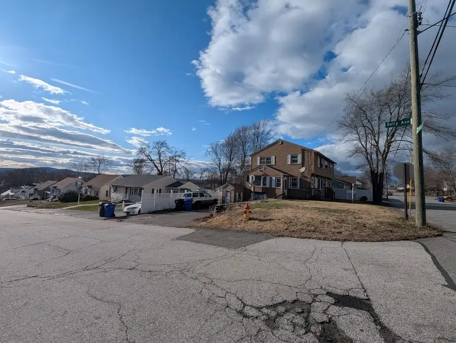 107 S Wilson Street, Manchester, NH 03103 - #3