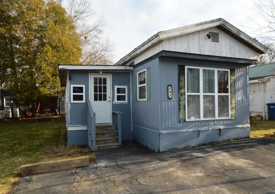 287 Penny Lane, Shelburne, VT 05482 - #2