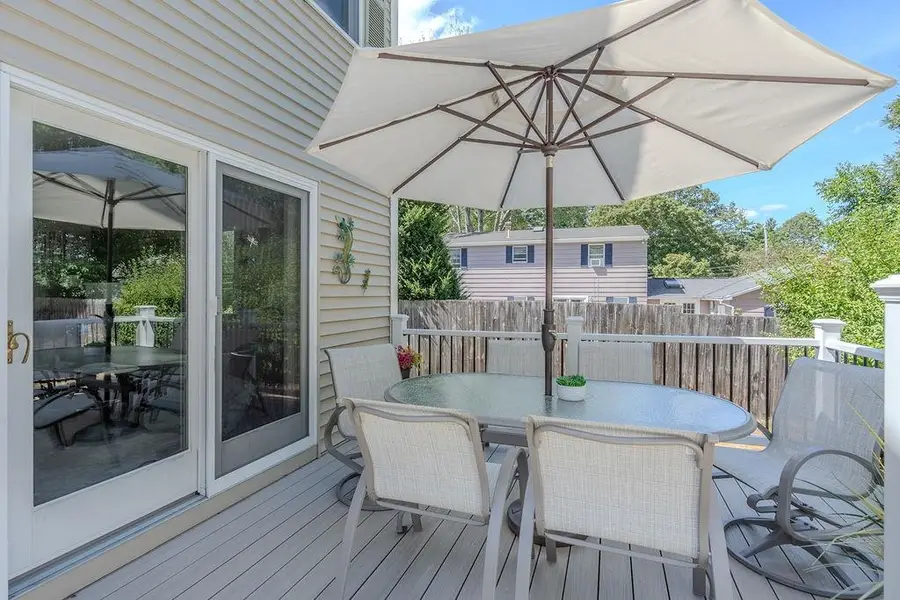 27 Hampshire Avenue, Rochester, NH 03867 - #3