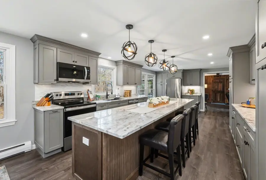 16 Tokanel Drive, Londonderry, NH 03053 - #3