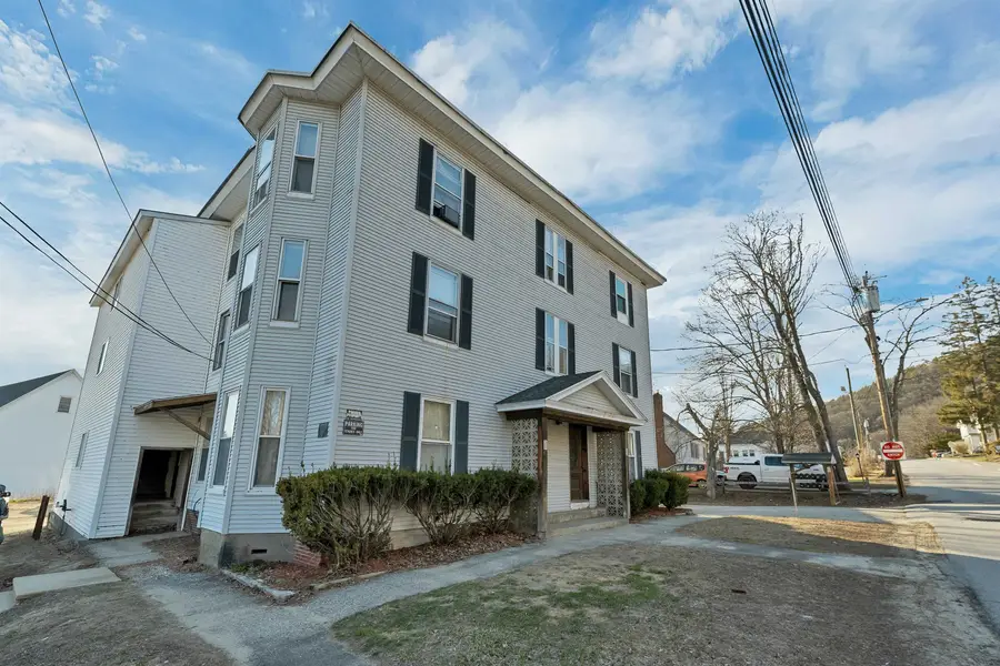 25 School Street, Bristol, NH 03222 - #3