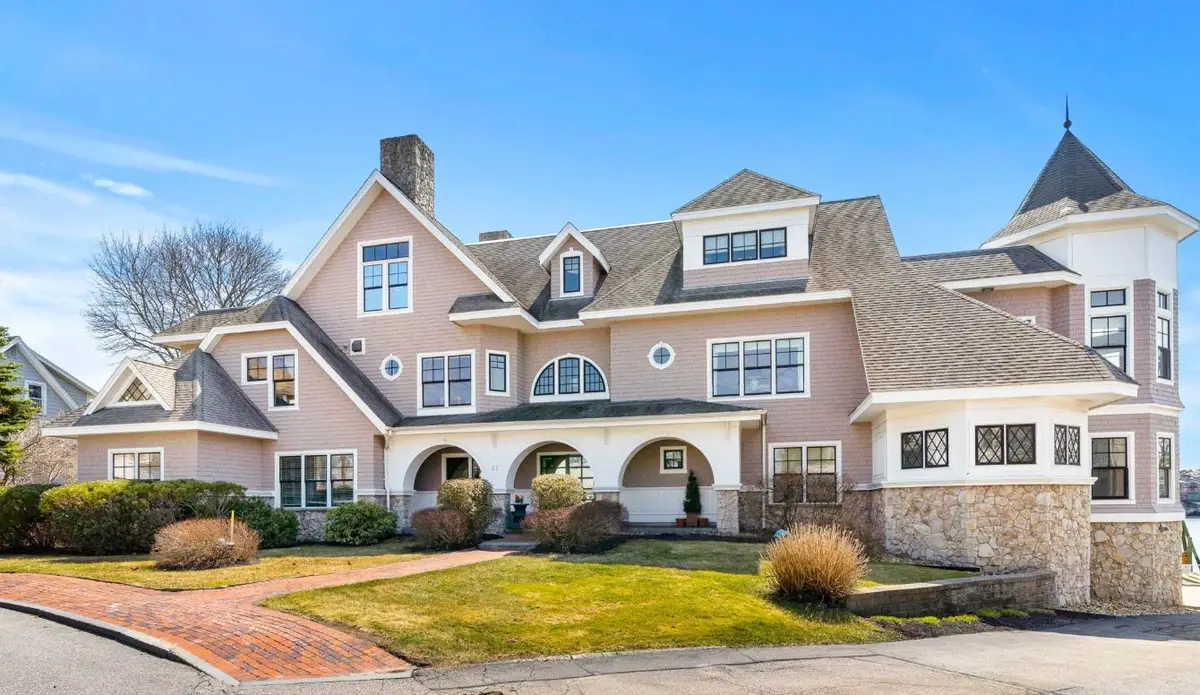 27 Badgers Island West #1, Kittery, ME 03940 - #1