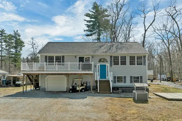 105 Chases Grove Road, Derry, NH 03038