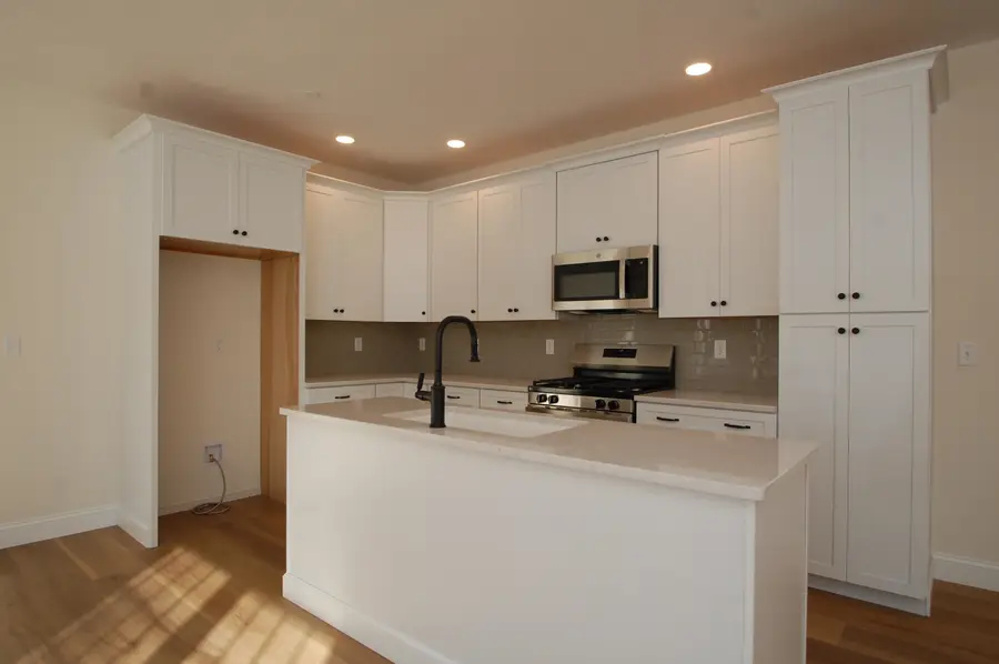 7A Dearborn Circle, Goffstown, NH 03045 - #2