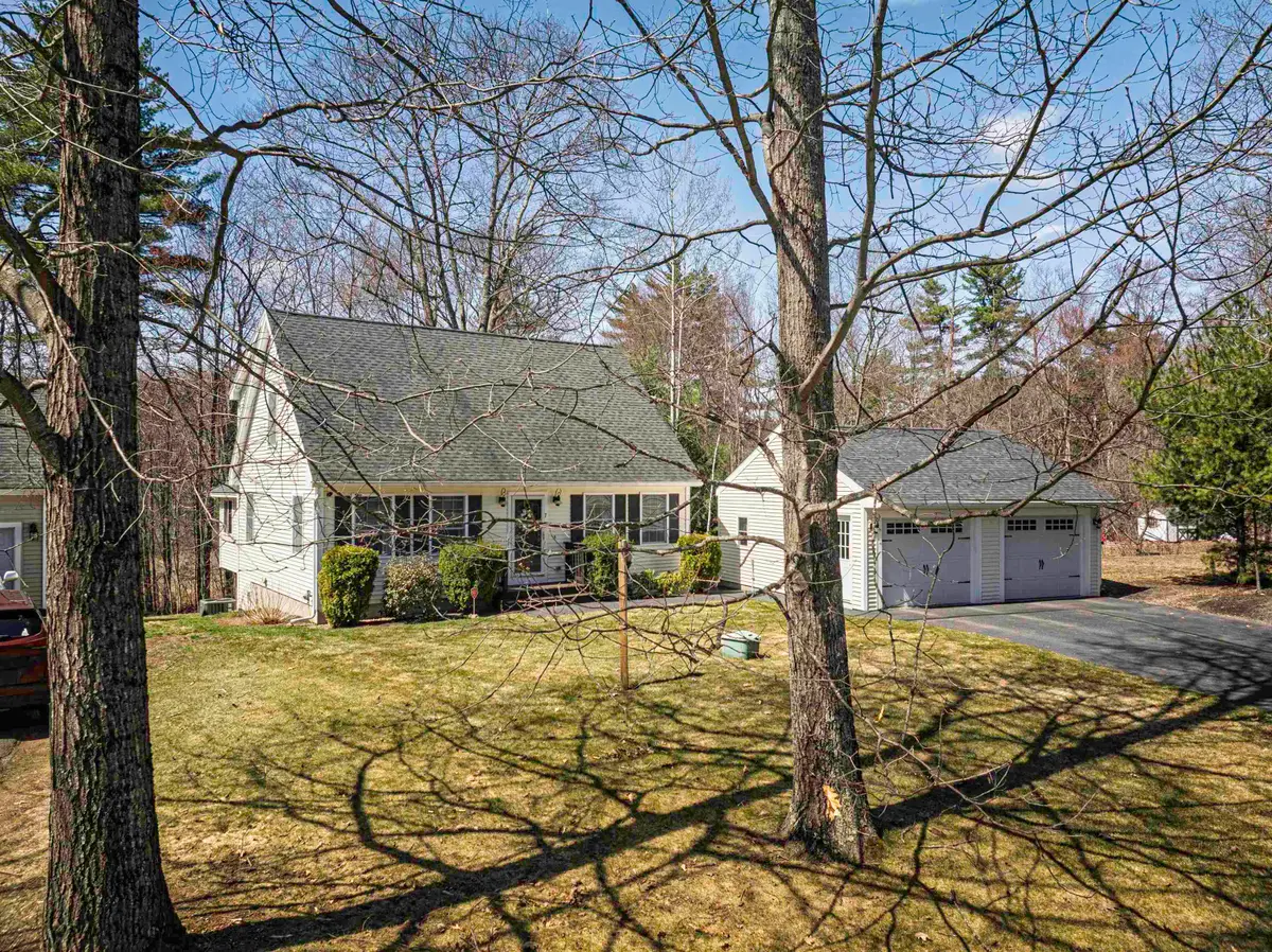 7 Hawthorne Circle, Somersworth, NH 03878 - #1