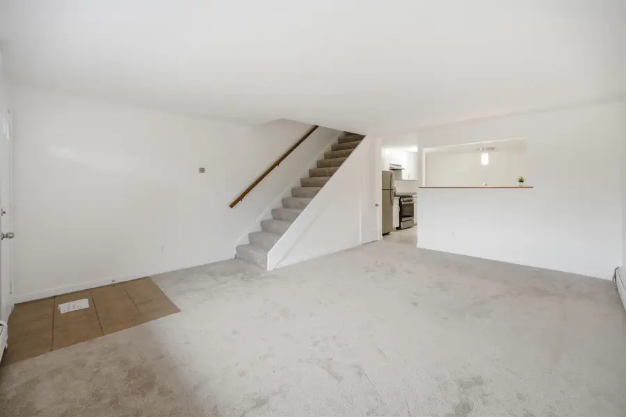 28 Chandler Avenue #3, Plaistow, NH 03865 - #3