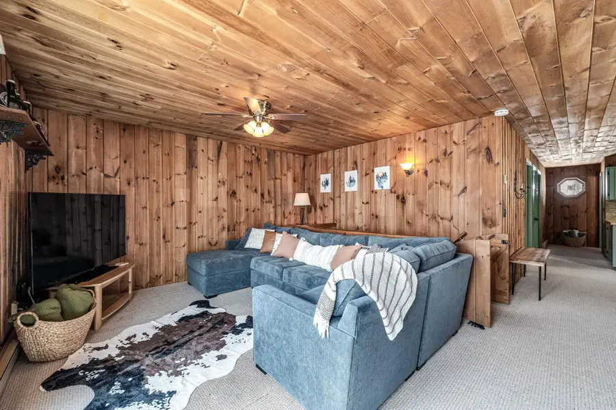 44 Howes Loop, Wilmington, VT 05363 - #3