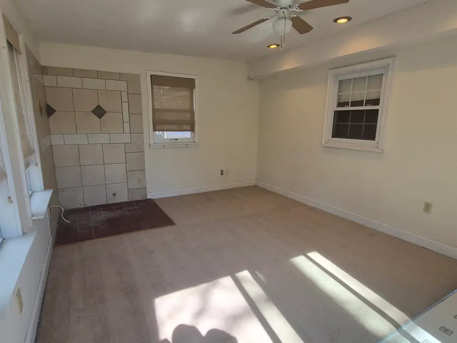 9 Moe Street, Nashua, NH 03062 - #3