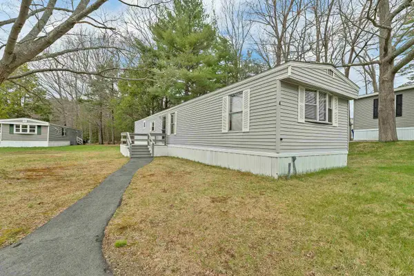 4 Slate Run, North Hampton, NH 03862
