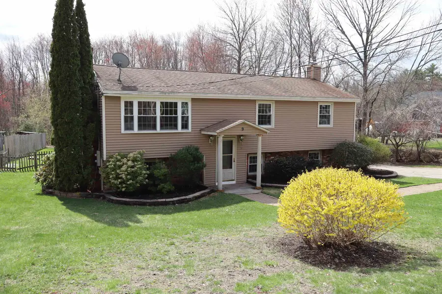 9 Whitehall Terrace, Hooksett, NH 03106-1842 - #2