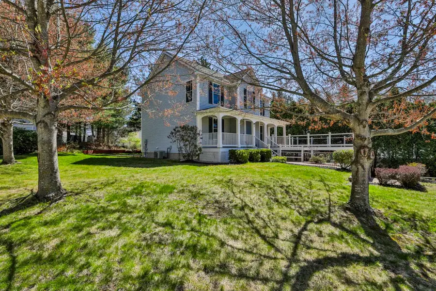 3 Katie Lane, Nashua, NH 03062-0000 - #3