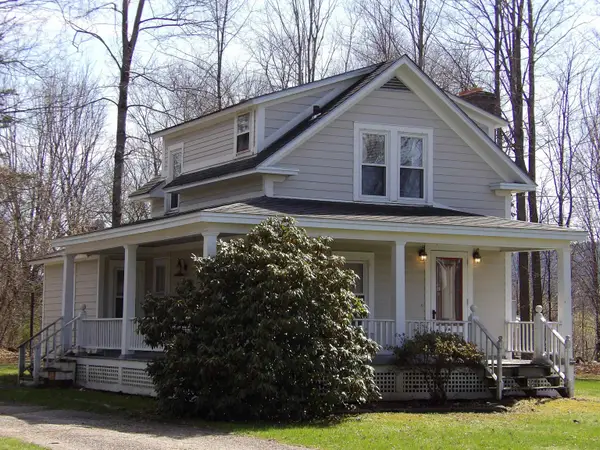 43 Middle Road, Clarendon, VT 05759