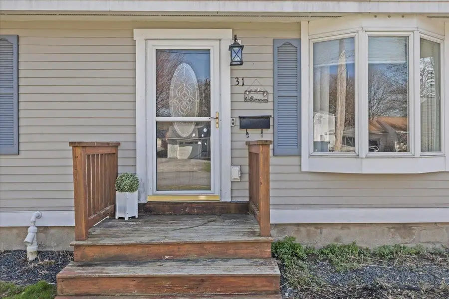 31 Greening Avenue, South Burlington, VT 05403 - #2