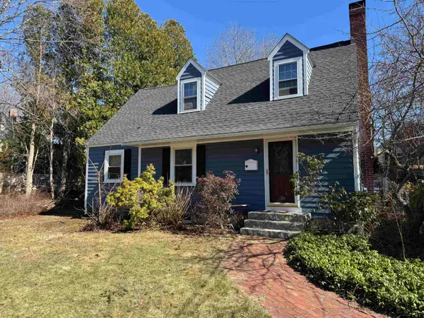 26 Edgewood Road, Durham, NH 03824