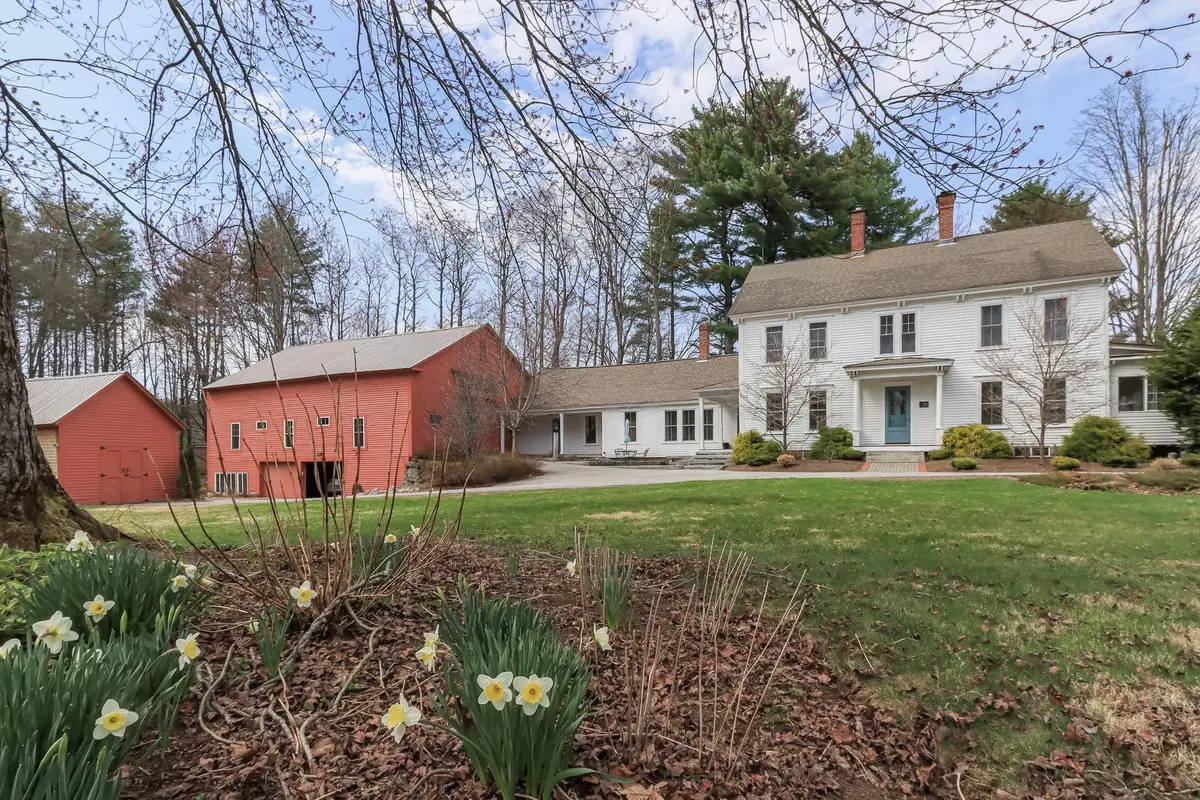 228 Maple Street, Hopkinton, NH 03229 - #1