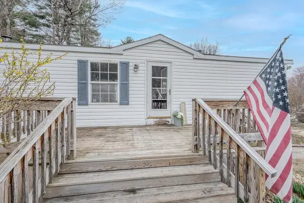 141 Estate Drive, Barrington, NH 03825