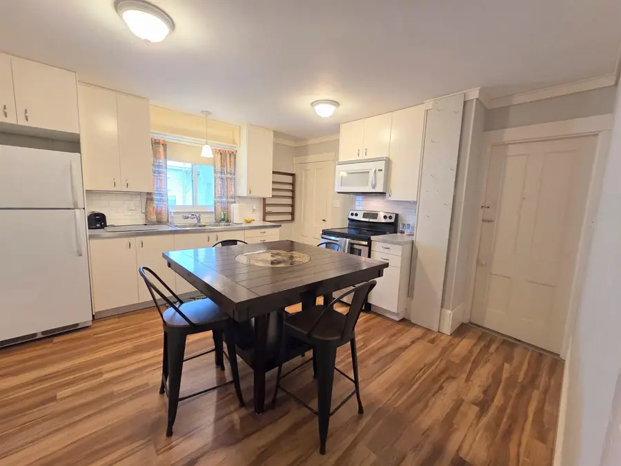 385 Spring Street, Saint Johnsbury, VT 05819 - #3