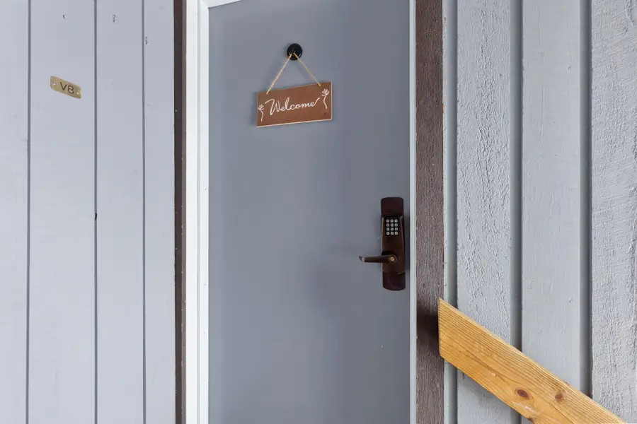 329 Village Circle #V8, Killington, VT 05751 - #2