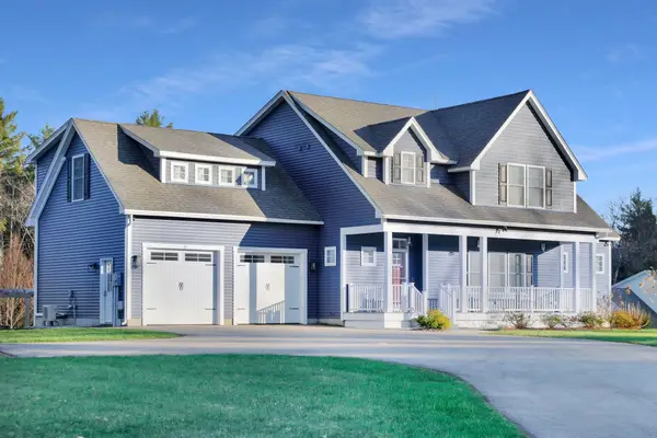 6 Odell Drive, Amherst, NH 03031