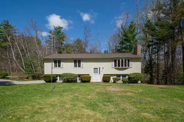 20 Blair Avenue, Hillsborough, NH 03244