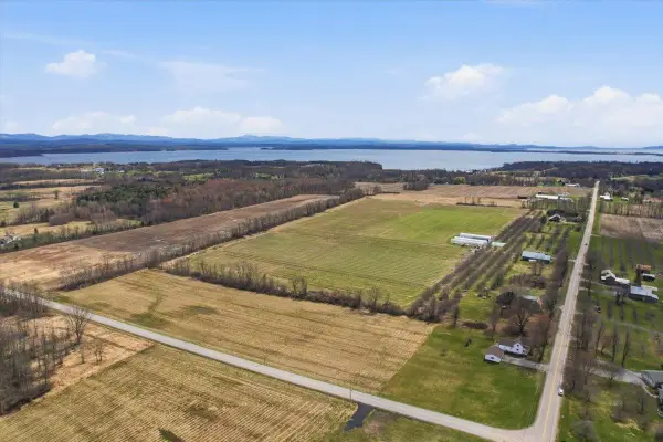 145 South Street #2, South Hero, VT 05486