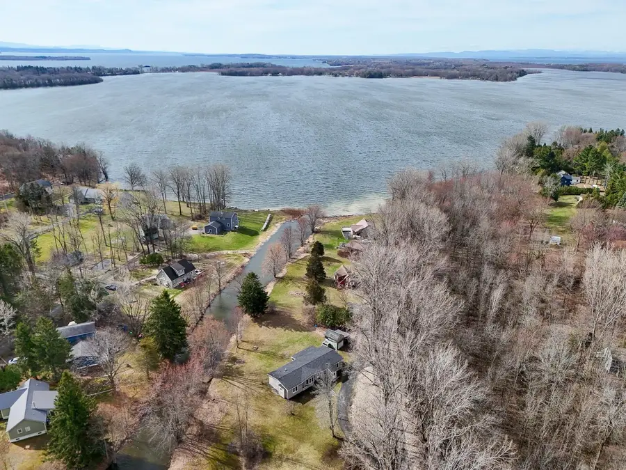 287 Canal Lane, North Hero, VT 05474 - #3