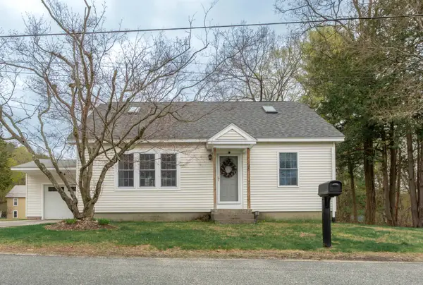 46 Pleasant Street, Hinsdale, NH 03451