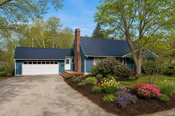 1 Langdon Park Road, Plymouth, NH 03264