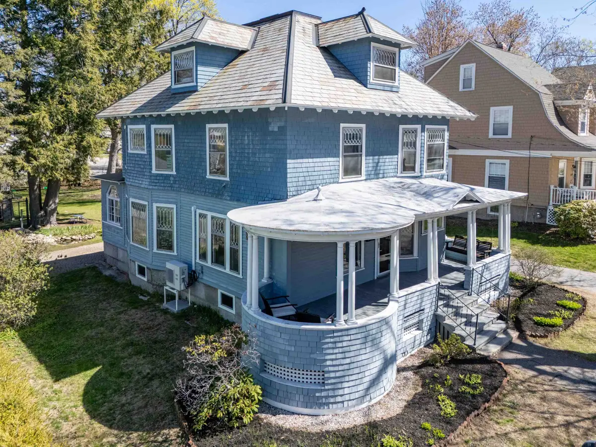 270 Harrison Street, Manchester, NH 03104 - #1
