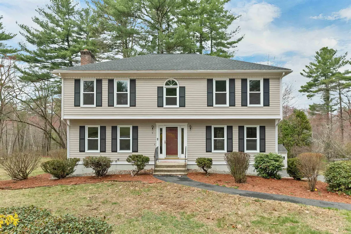 9 Isabella Drive, Londonderry, NH 03053 - #1