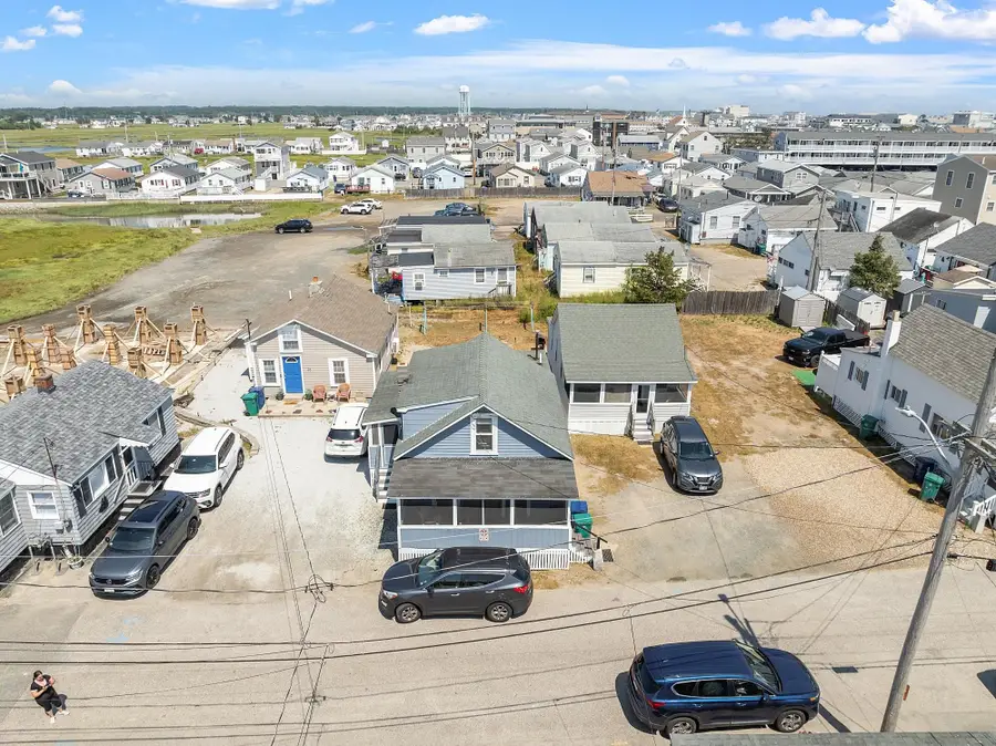 22-24 Perkins Avenue, Hampton, NH 03842 - #3