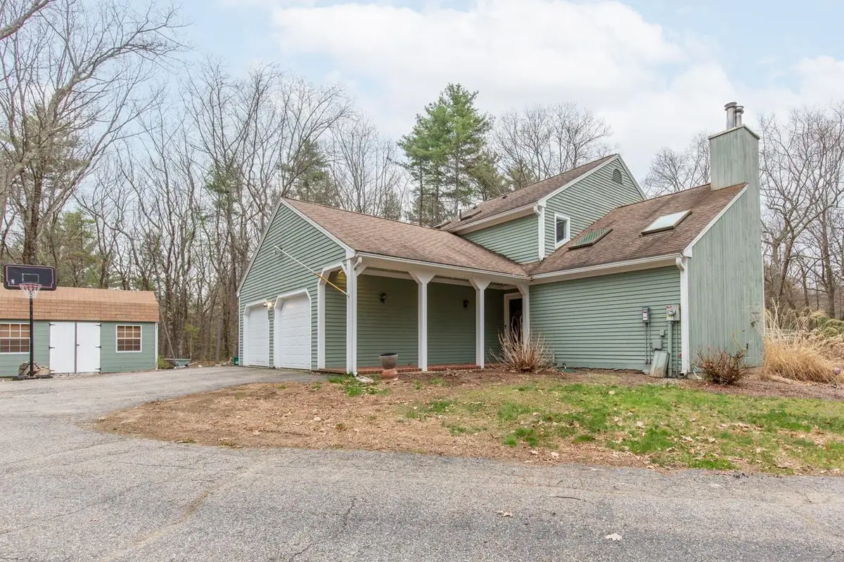 37 Standish Way, Amherst, NH 03031 - #1