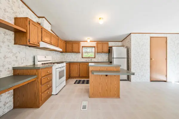 26 Firelite Road, Conway, NH 03860