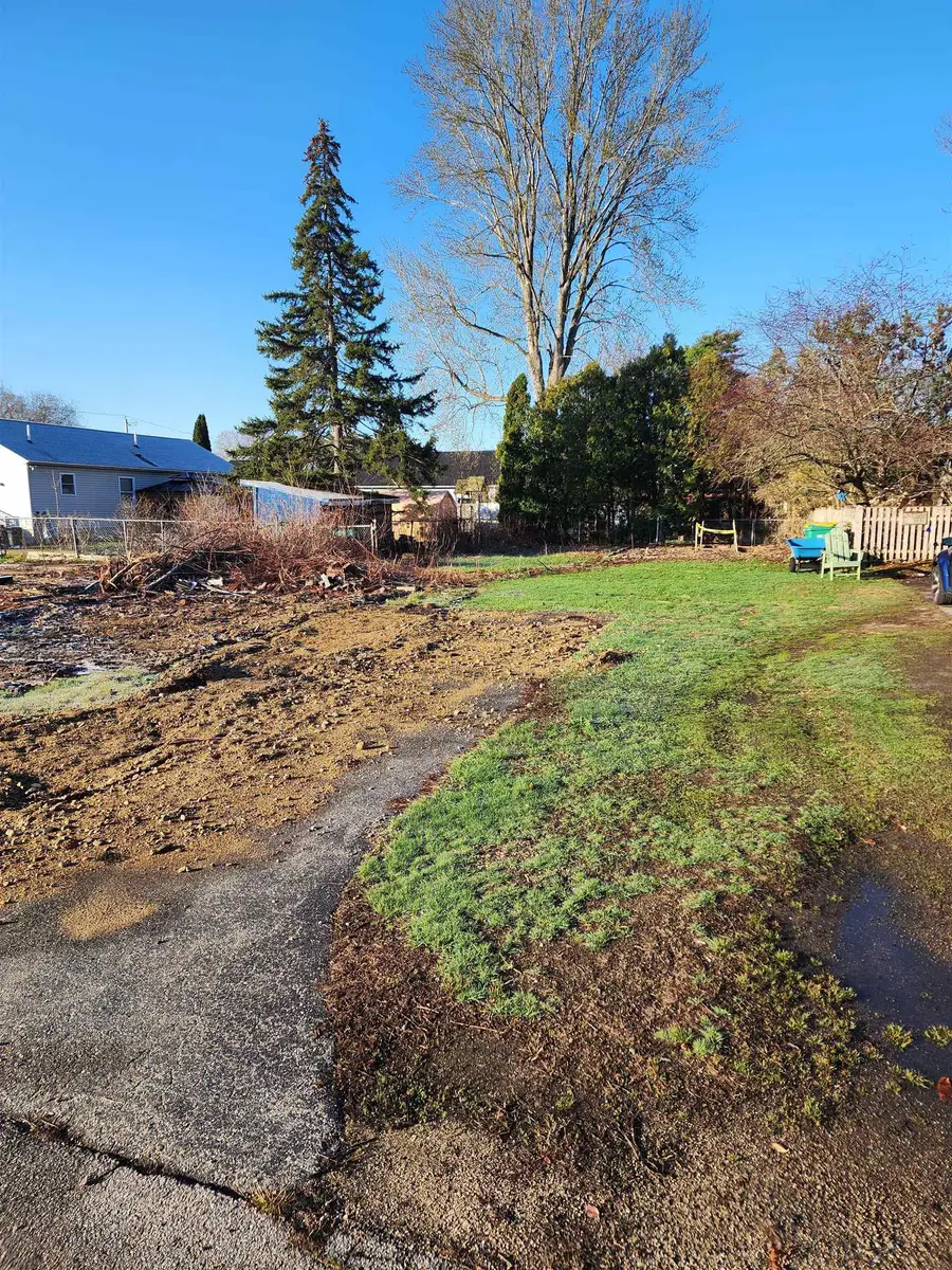 15 Harvard Street, Rochester, NH 03867 - #3