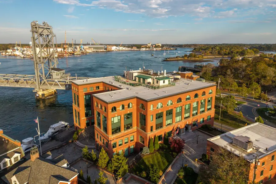 1 Harbour Place #4i, Portsmouth, NH 03801 - #2