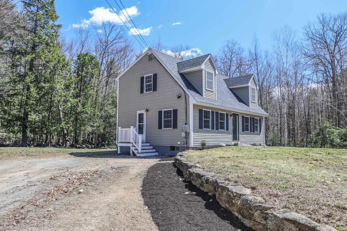 61 Etta Lane, Weare, NH 03281 - #1