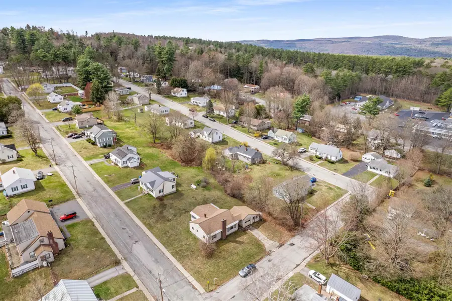 4 Laplante Avenue, Claremont, NH 03743 - #2